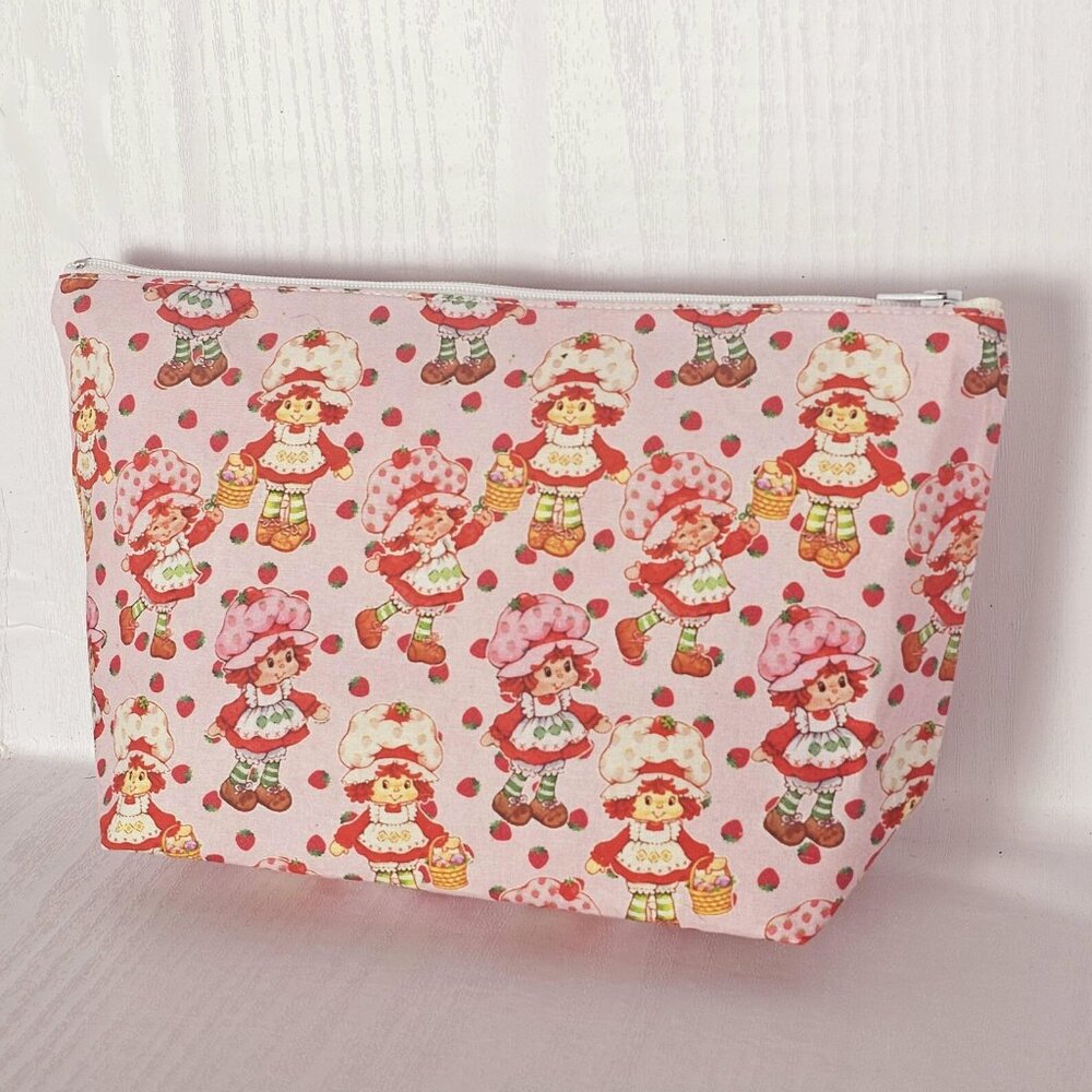 Strawberry Shortcake Zipper Pouch: Handmade Quilted Cosmetic Bag